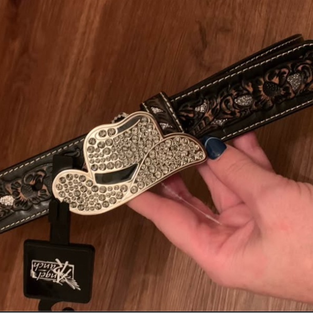 NWT Angel Ranch Leather Rhinestone Belt M
